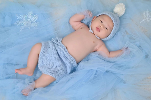 桂阳摸孕妇肚子沾喜气